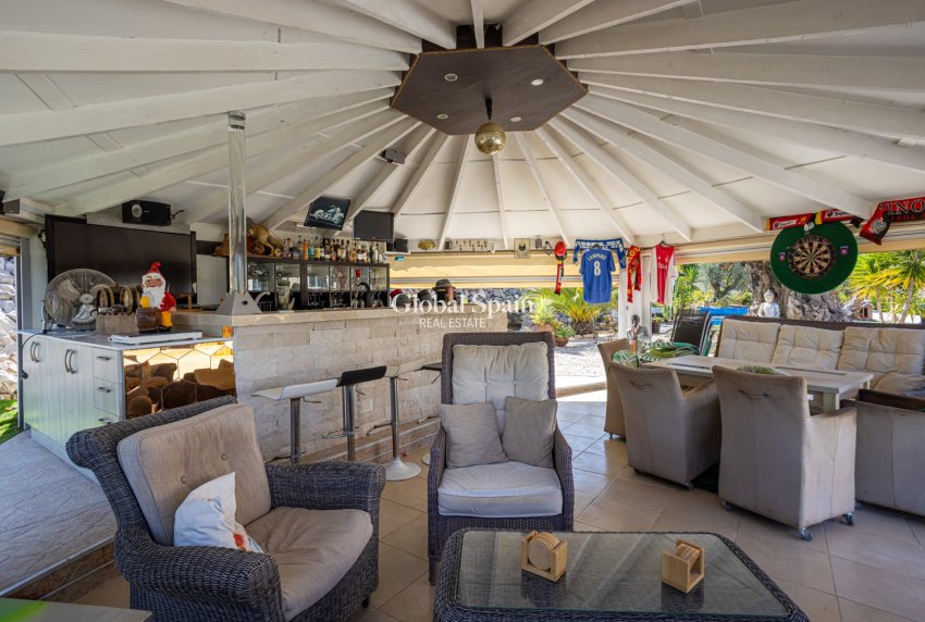 Resale - VILLA -
LA ZARZA - Inland