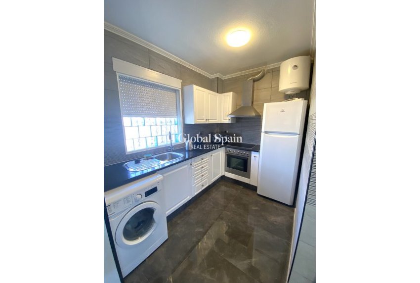 Resale - VILLA -
LA ZENIA - Costa Blanca