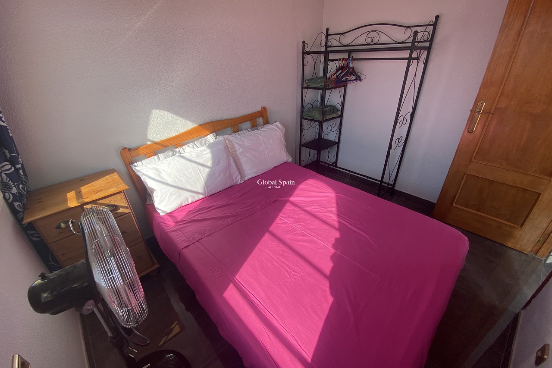 Resale - VILLA -
LA ZENIA - Costa Blanca