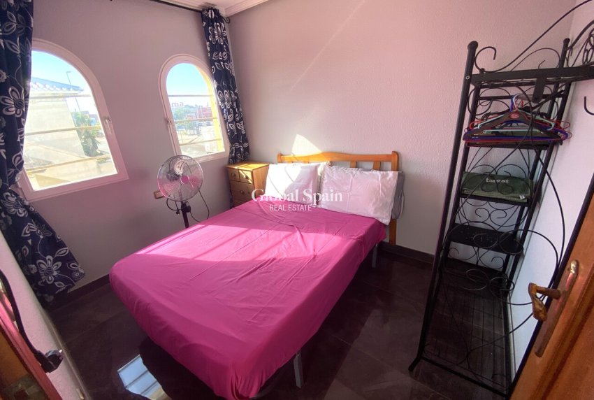 Resale - VILLA -
LA ZENIA - Costa Blanca