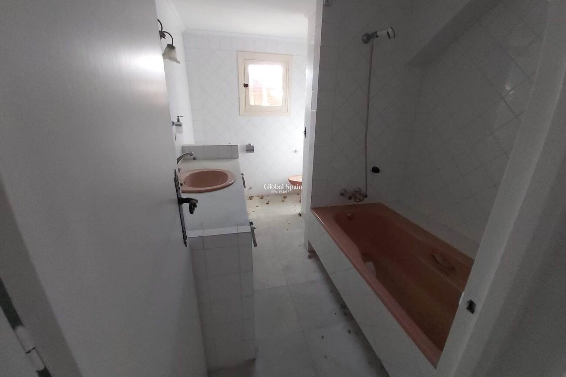 Resale - VILLA -
LA ZENIA - Costa Blanca