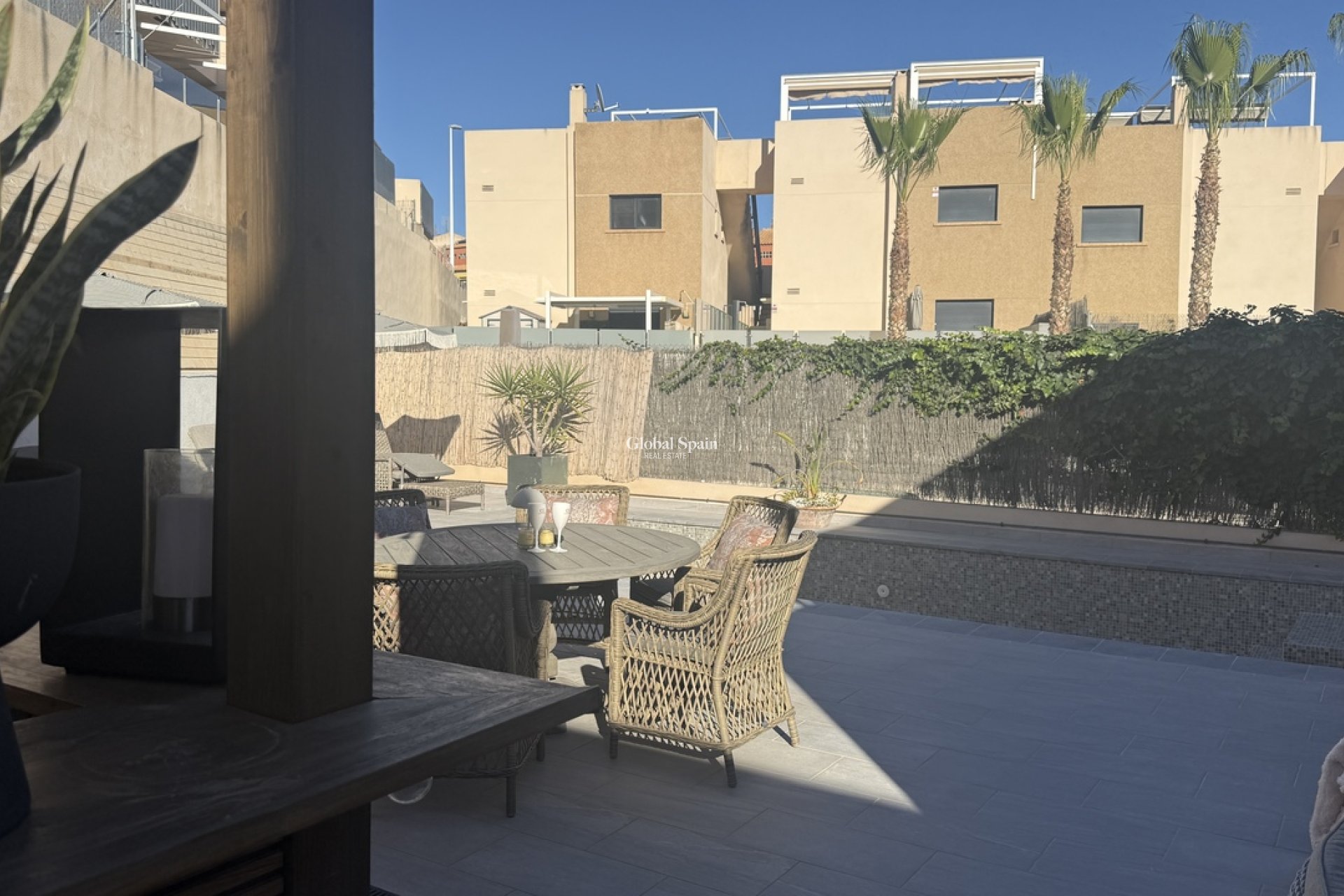 Resale - VILLA -
LA ZENIA - Costa Blanca