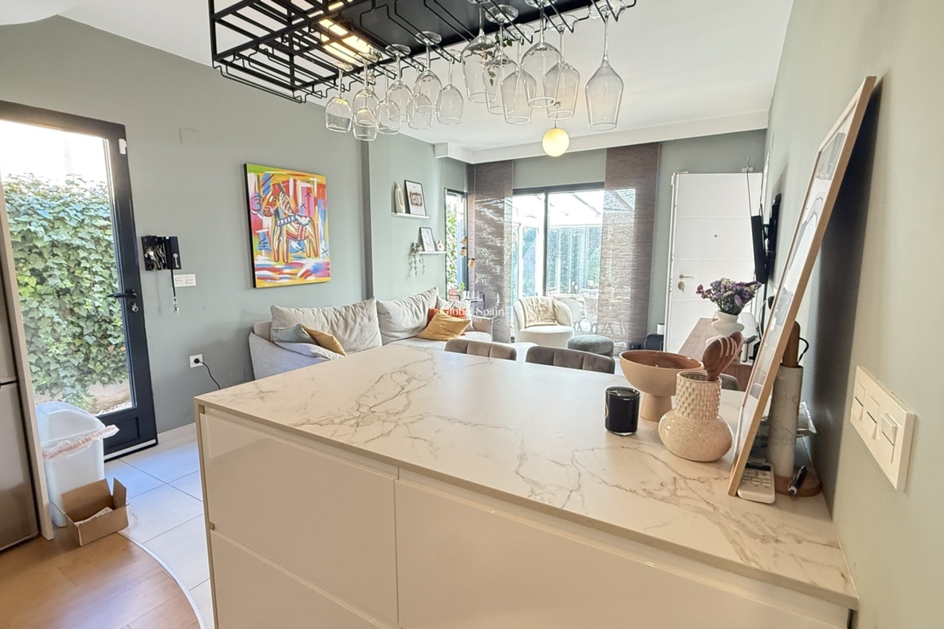 Resale - VILLA -
LA ZENIA - Costa Blanca