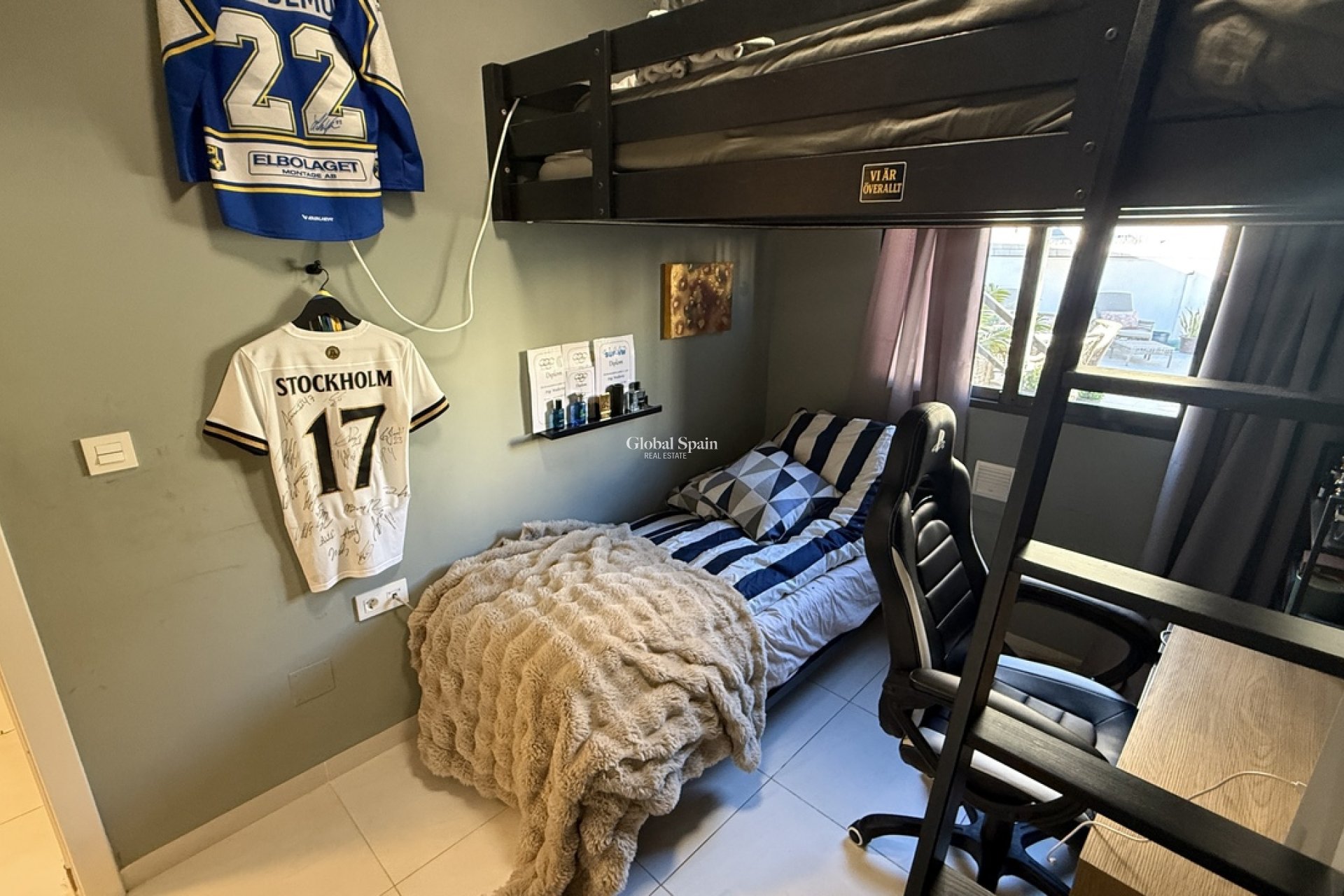 Resale - VILLA -
LA ZENIA - Costa Blanca