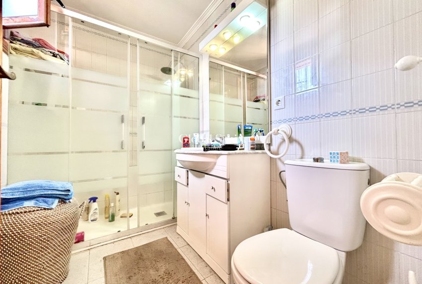 Resale - VILLA -
LA ZENIA - Costa Blanca