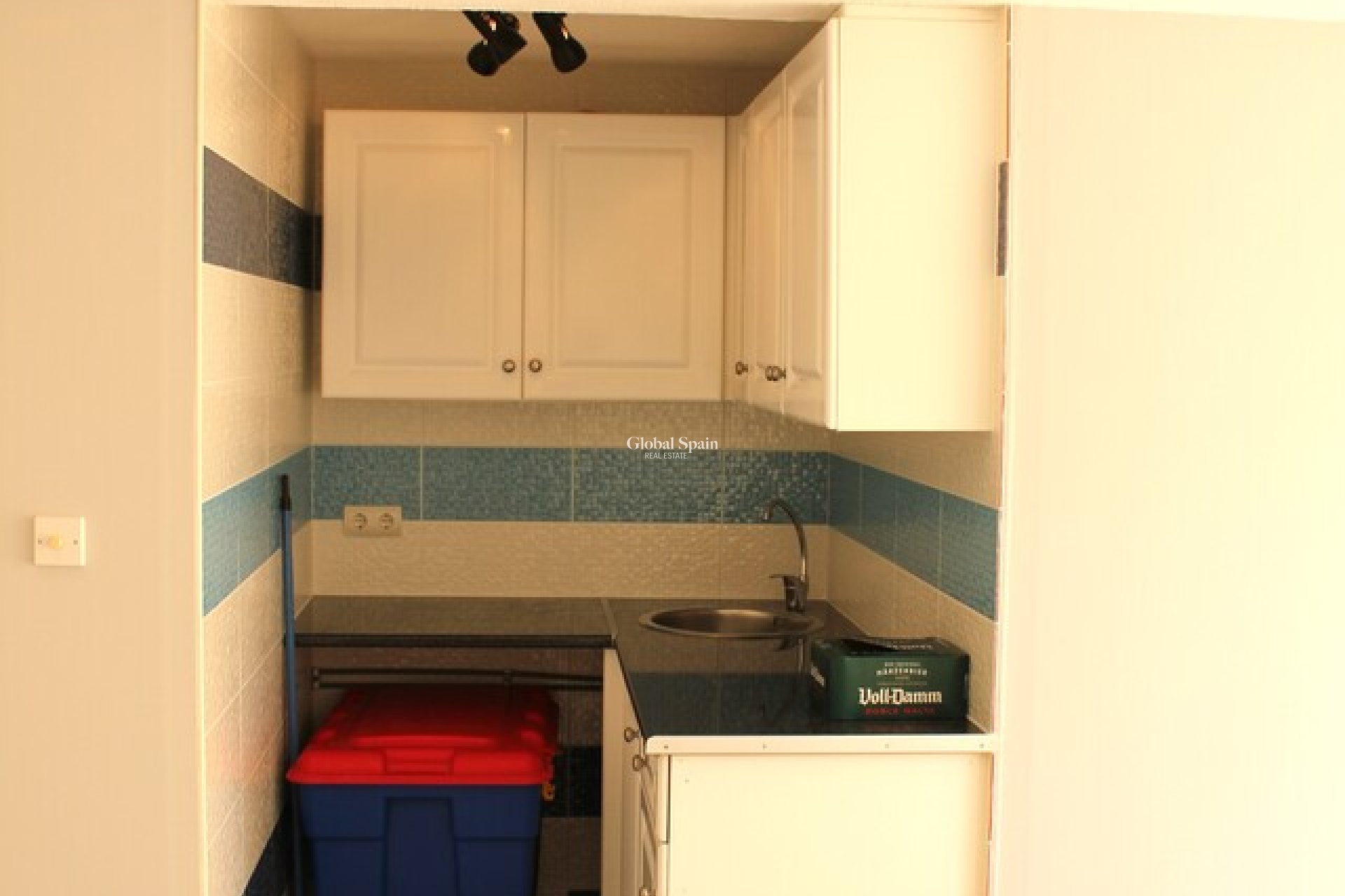 Resale - VILLA -
LA ZENIA - Costa Blanca