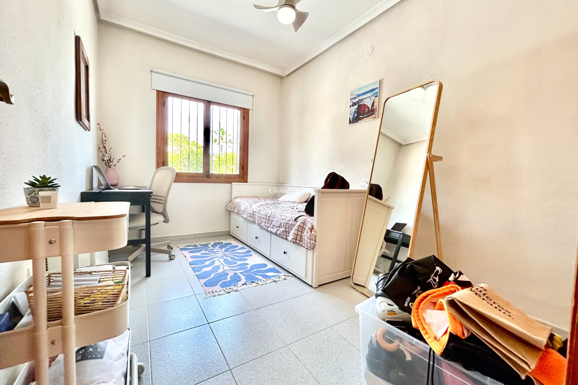 Resale - VILLA -
LA ZENIA - Costa Blanca
