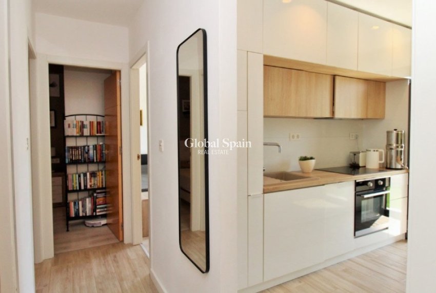 Resale - Villa -
LA ZENIA