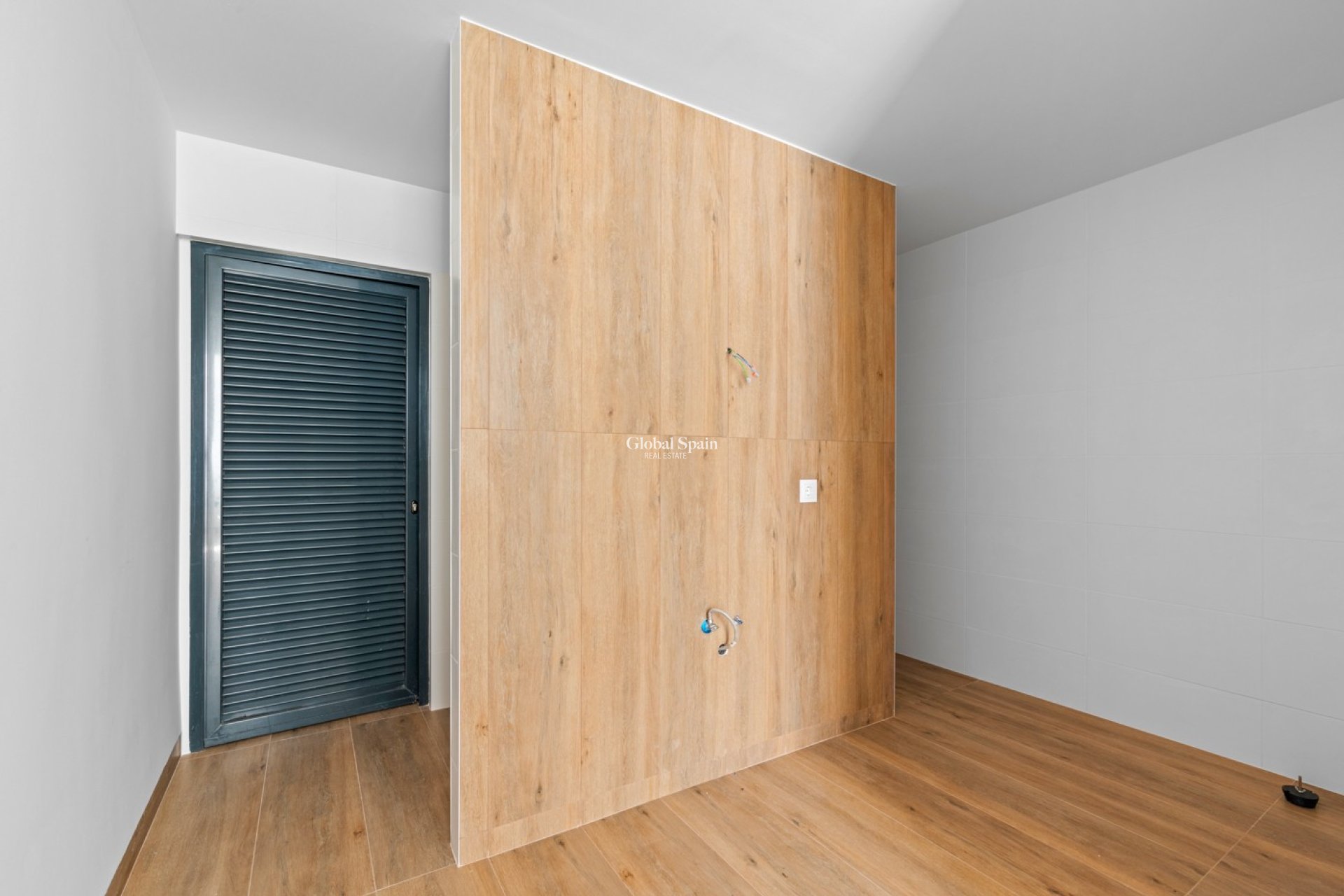 Resale - VILLA -
LAS COLINAS GOLF RESORT - Costa Blanca