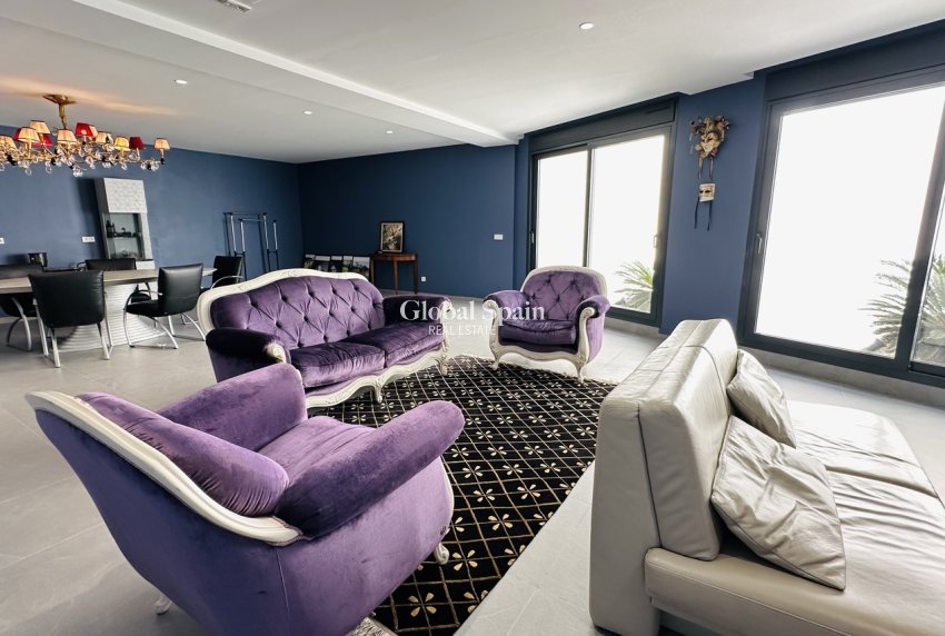 Resale - VILLA -
LAS COLINAS GOLF RESORT - Costa Blanca