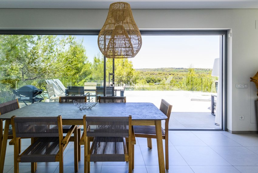 Resale - VILLA -
LAS COLINAS GOLF RESORT - Costa Blanca