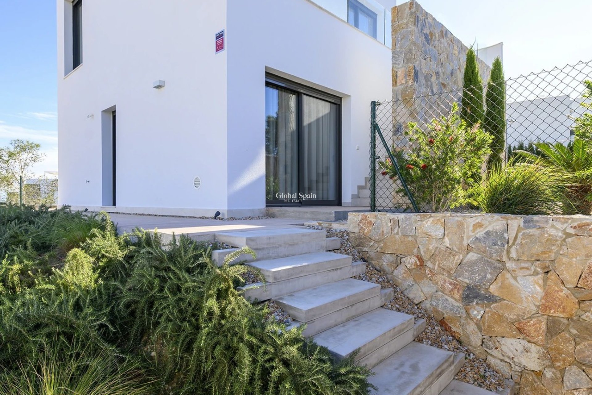 Resale - VILLA -
LAS COLINAS GOLF RESORT - Costa Blanca