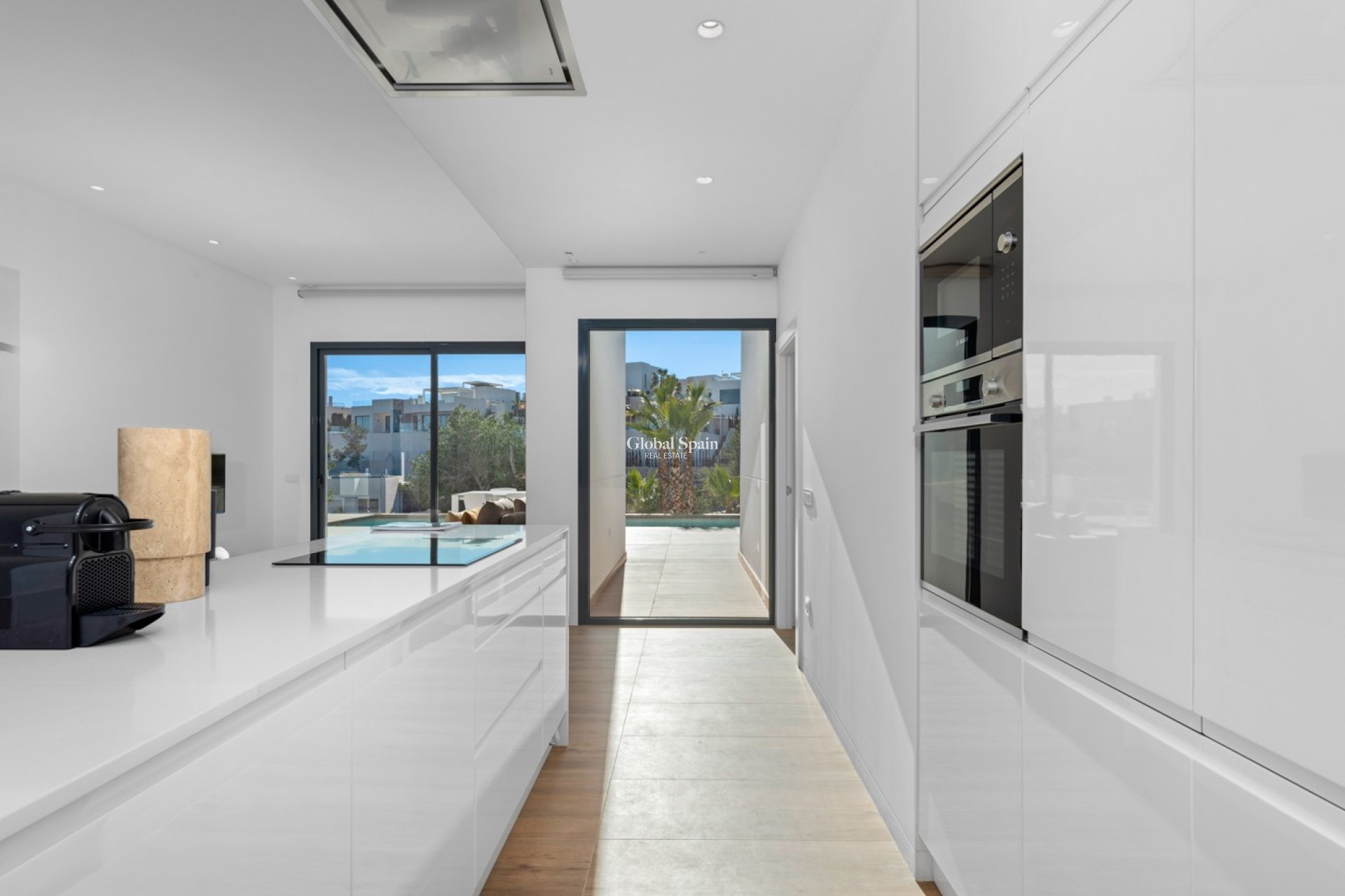 Resale - VILLA -
LAS COLINAS GOLF RESORT - Costa Blanca