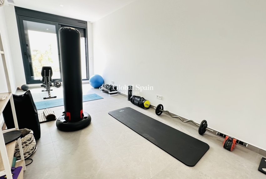 Resale - VILLA -
LAS COLINAS GOLF RESORT - Costa Blanca