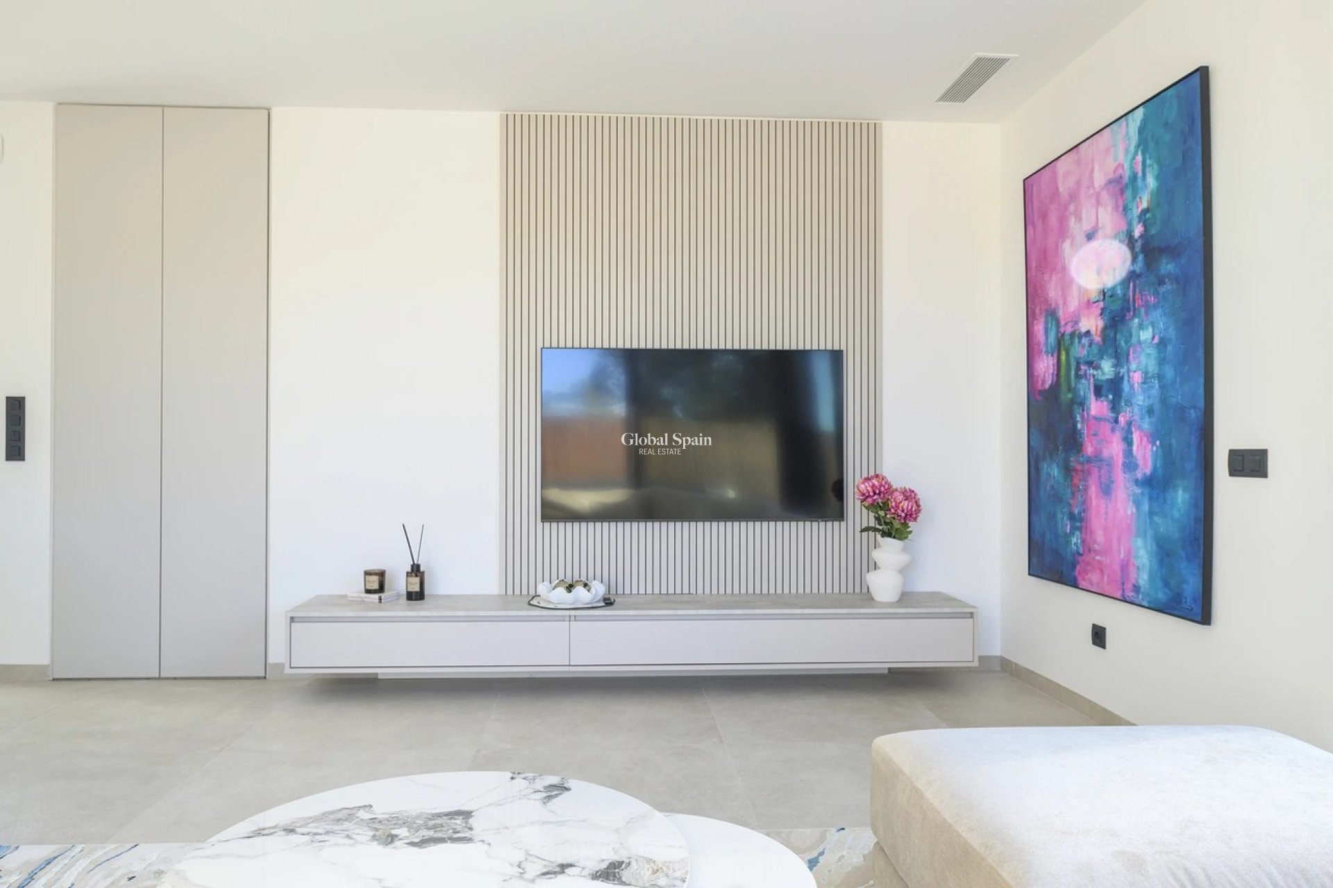 Resale - VILLA -
LAS COLINAS GOLF RESORT - Costa Blanca