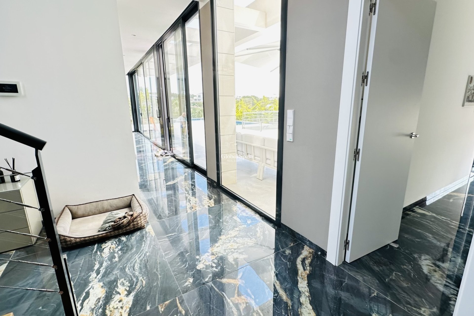 Resale - VILLA -
LAS COLINAS GOLF RESORT - Costa Blanca