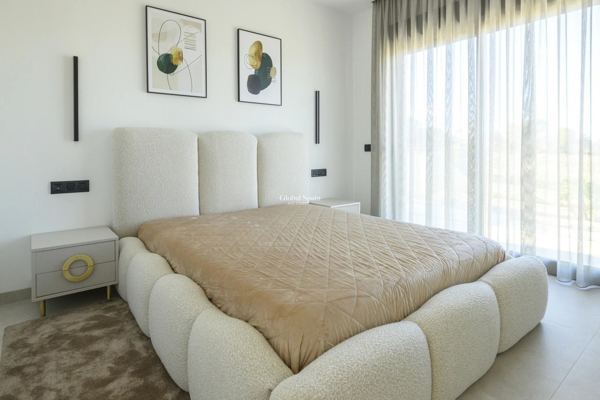 Resale - VILLA -
LAS COLINAS GOLF RESORT - Costa Blanca