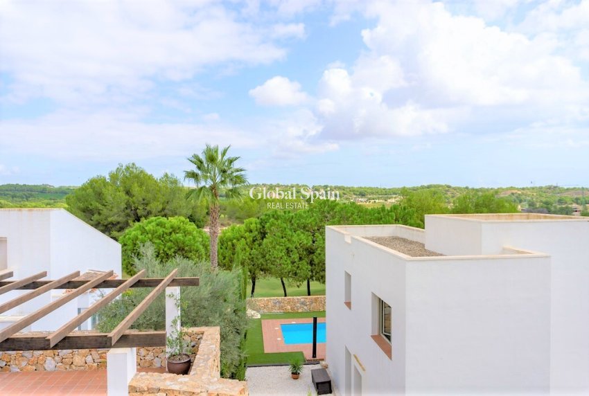 Resale - VILLA -
LAS COLINAS GOLF RESORT - Inland