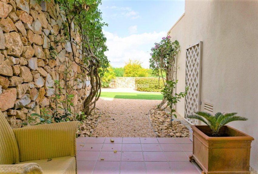 Resale - VILLA -
LAS COLINAS GOLF RESORT - Inland