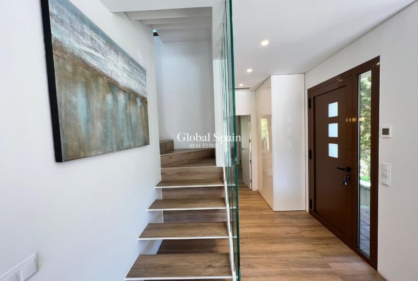 Resale - Villa -
LAS COLINAS GOLF RESORT - Las Colinas Golf