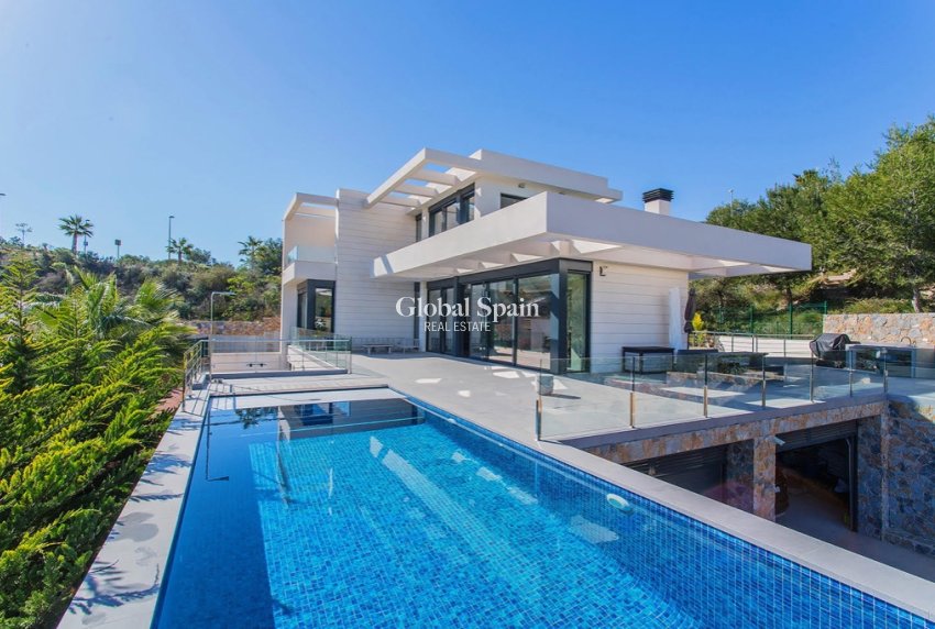 Resale - Villa -
LAS COLINAS GOLF RESORT - Las Colinas Golf