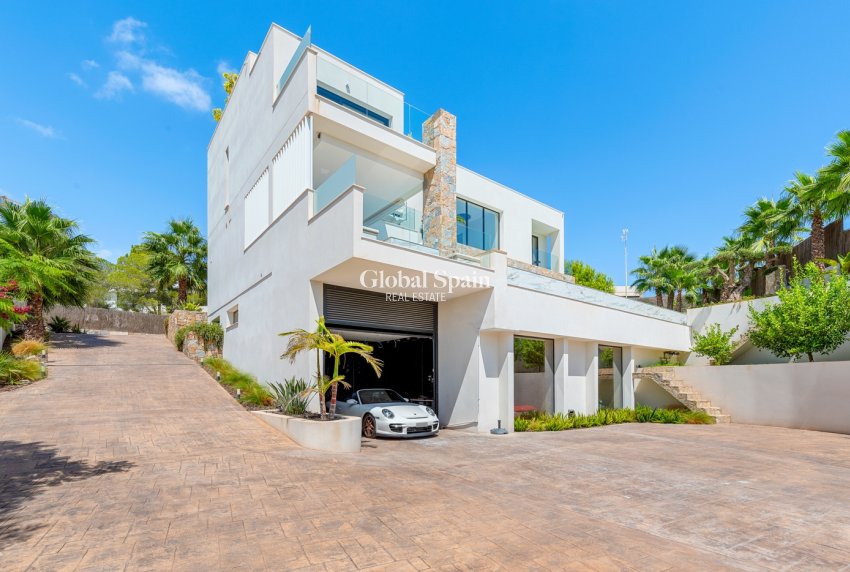 Resale - VILLA -
LAS COLINAS GOLF RESORT - Las Colinas Golf