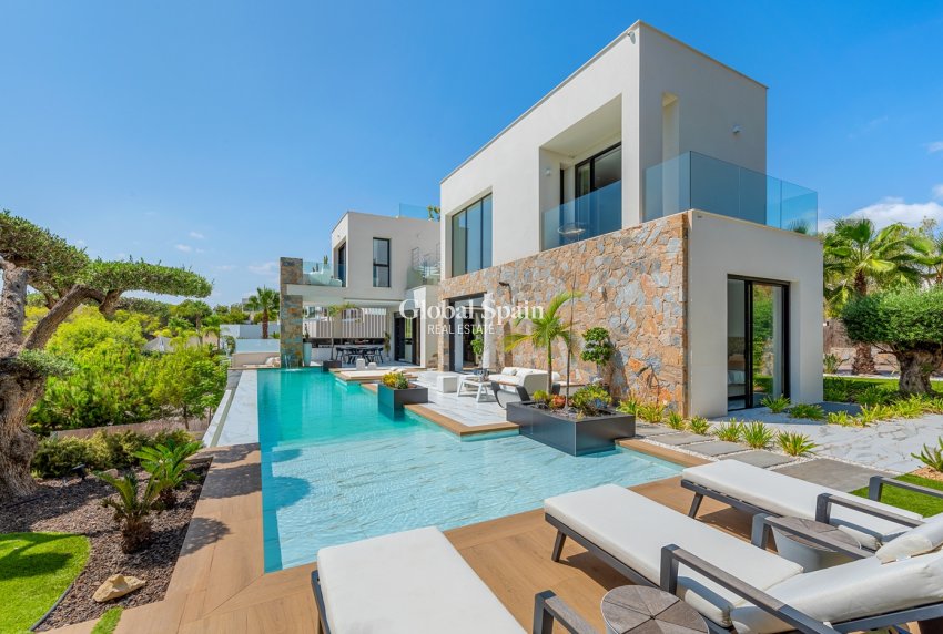 Resale - VILLA -
LAS COLINAS GOLF RESORT - Las Colinas Golf