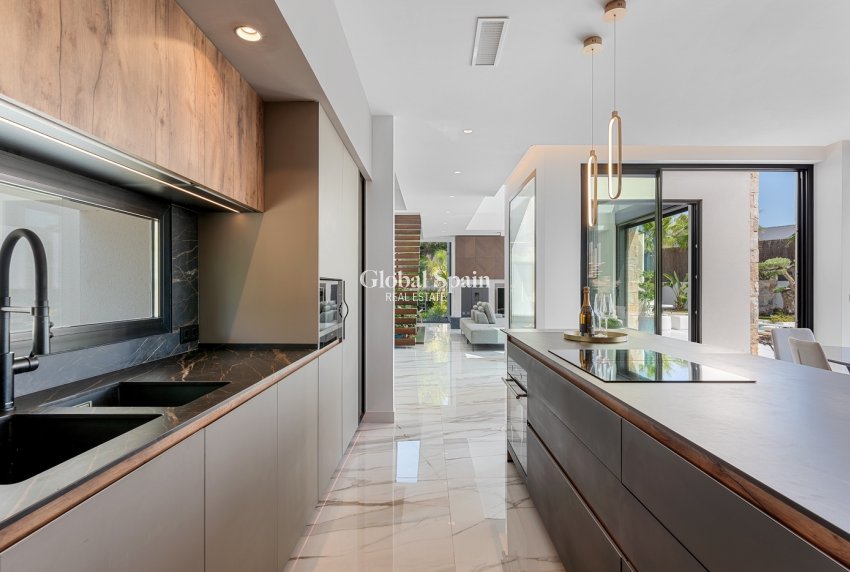Resale - VILLA -
LAS COLINAS GOLF RESORT - Las Colinas Golf