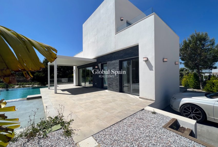 Resale - VILLA -
LAS COLINAS GOLF RESORT