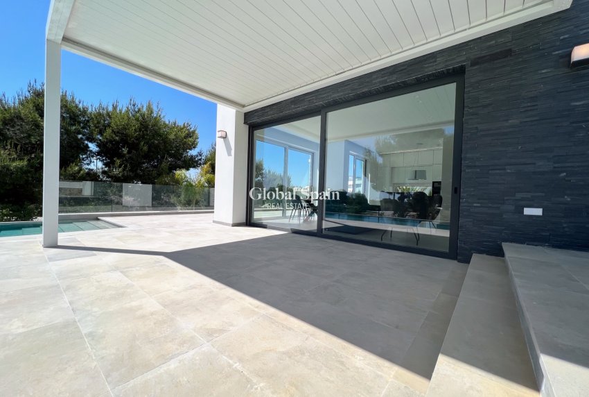 Resale - VILLA -
LAS COLINAS GOLF RESORT