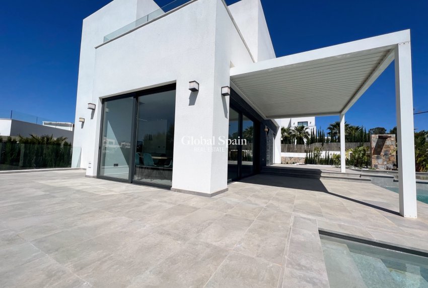 Resale - VILLA -
LAS COLINAS GOLF RESORT