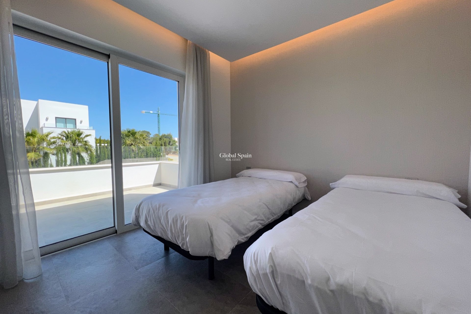 Resale - VILLA -
LAS COLINAS GOLF RESORT