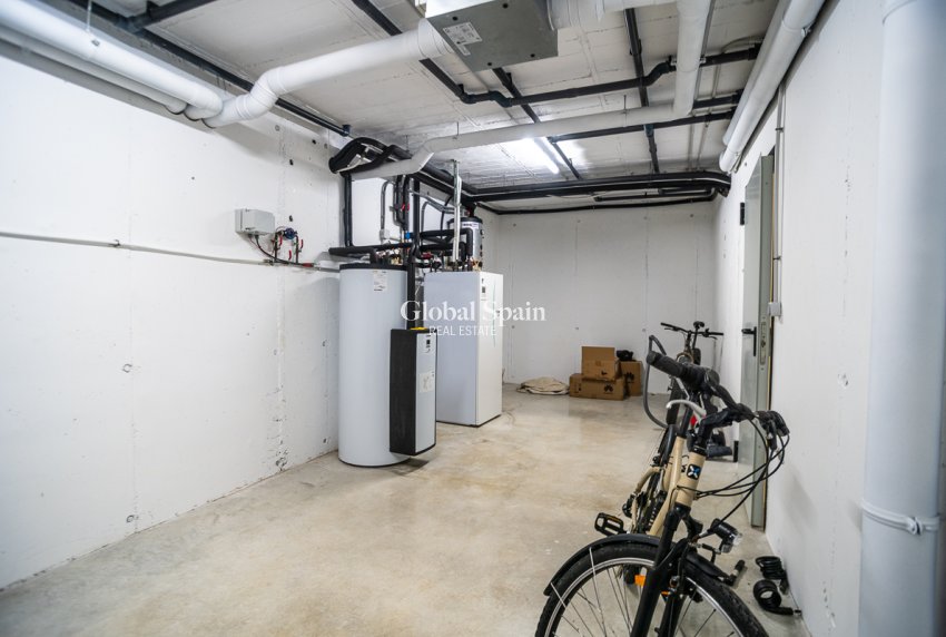 Resale - VILLA -
LAS COLINAS GOLF RESORT