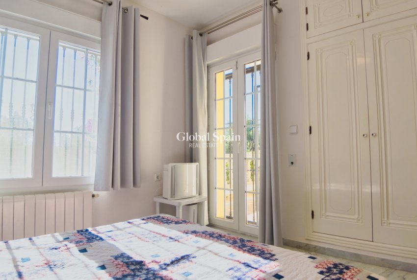 Resale - VILLA -
LAS RAMBLAS GOLF - Costa Blanca