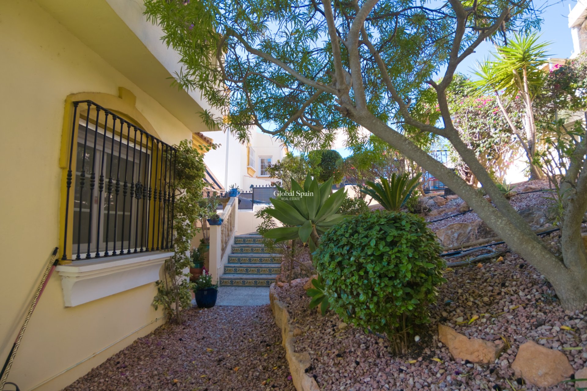 Resale - VILLA -
LAS RAMBLAS GOLF - Costa Blanca