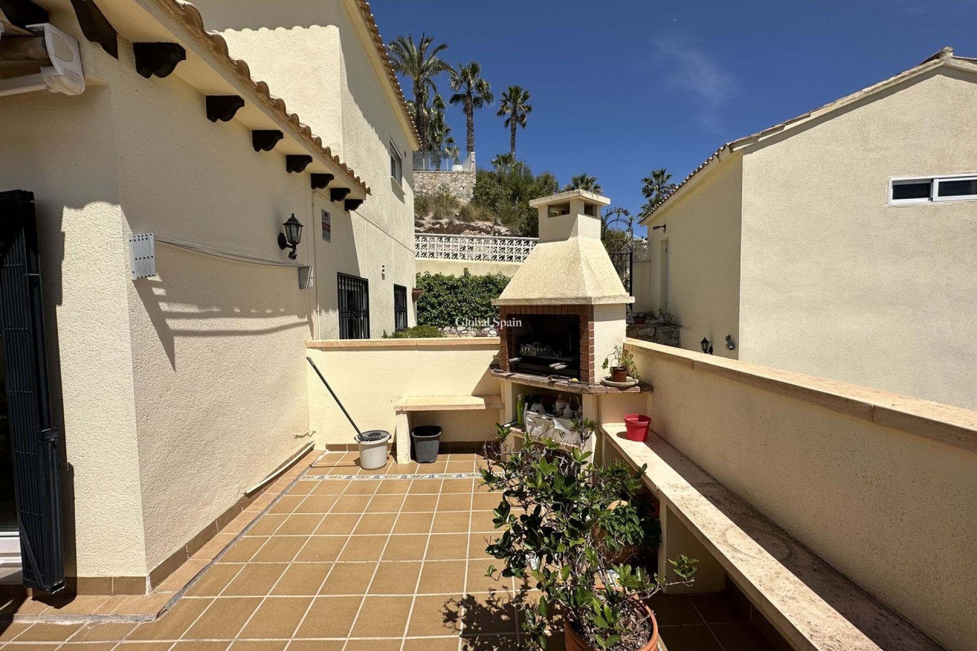 Resale - VILLA -
LAS RAMBLAS GOLF - Inland