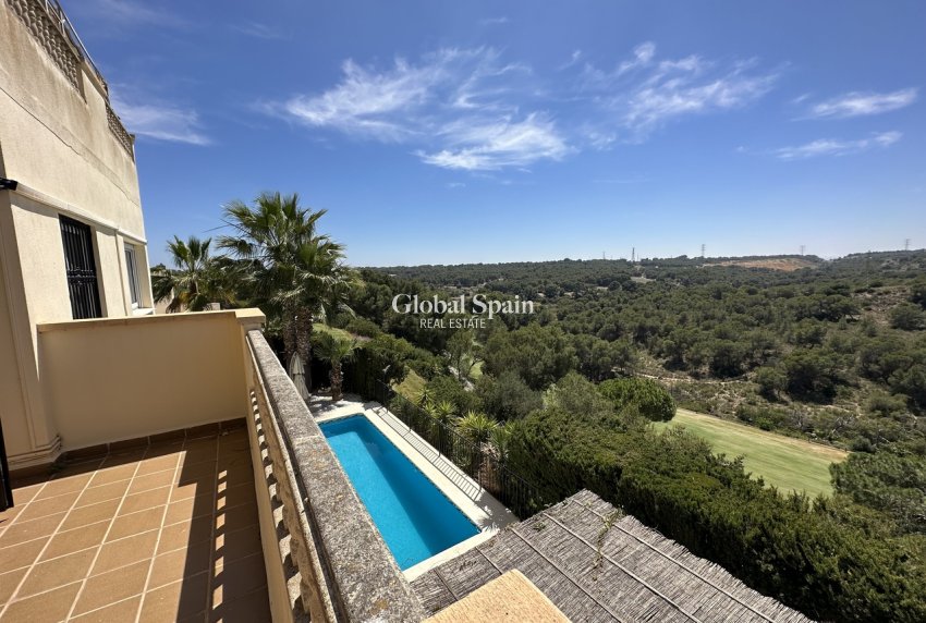 Resale - VILLA -
LAS RAMBLAS GOLF - Inland