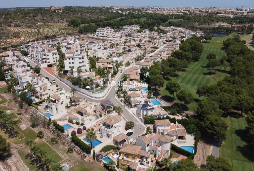 Resale - Villa -
Las Ramblas