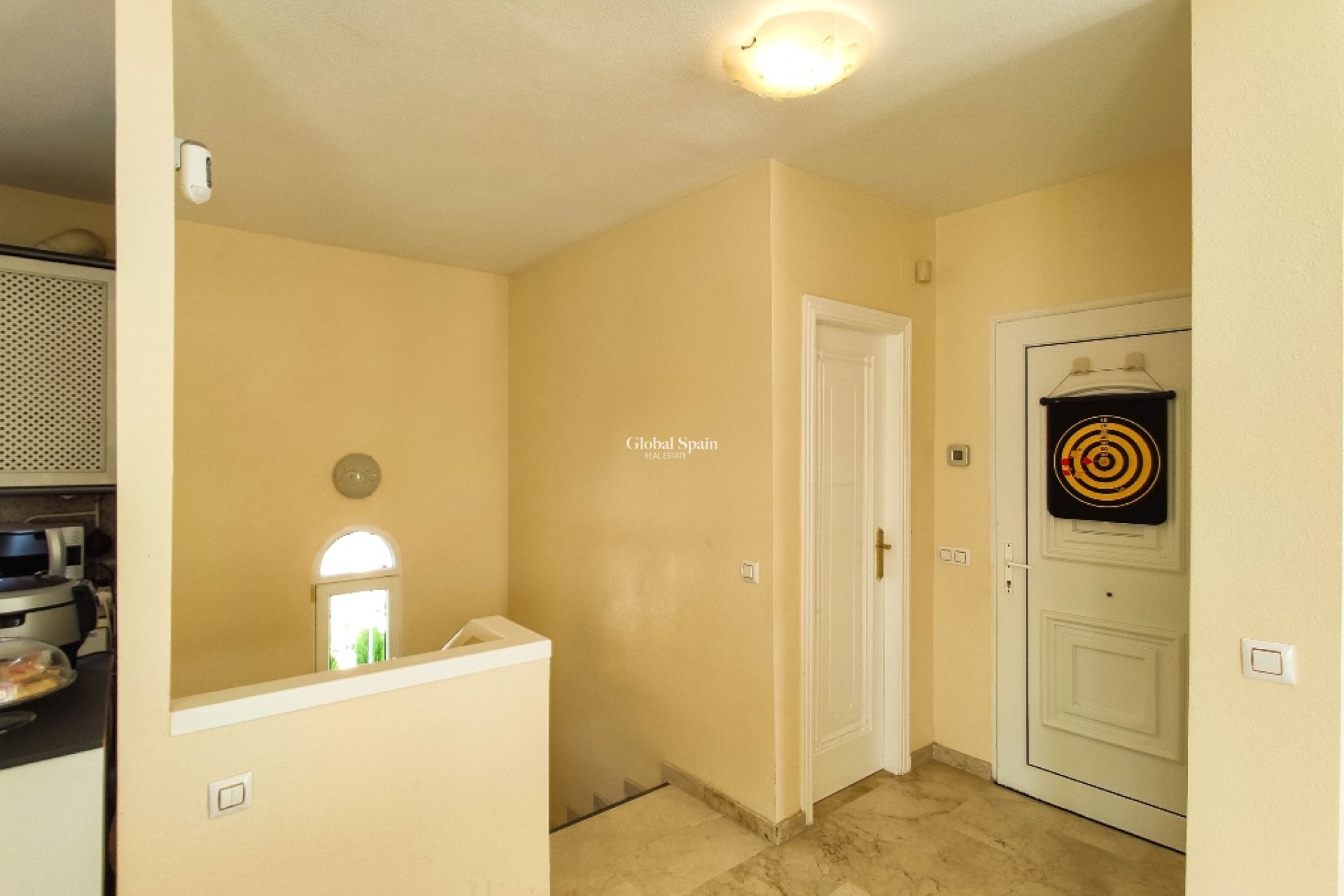 Resale - Villa -
Las Ramblas