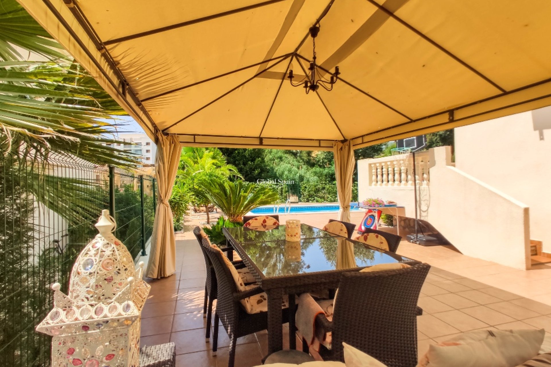 Resale - Villa -
Las Ramblas