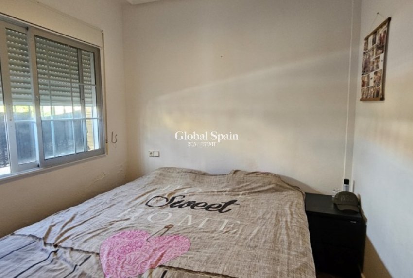 Resale - VILLA -
LO CRISPÍN - Inland