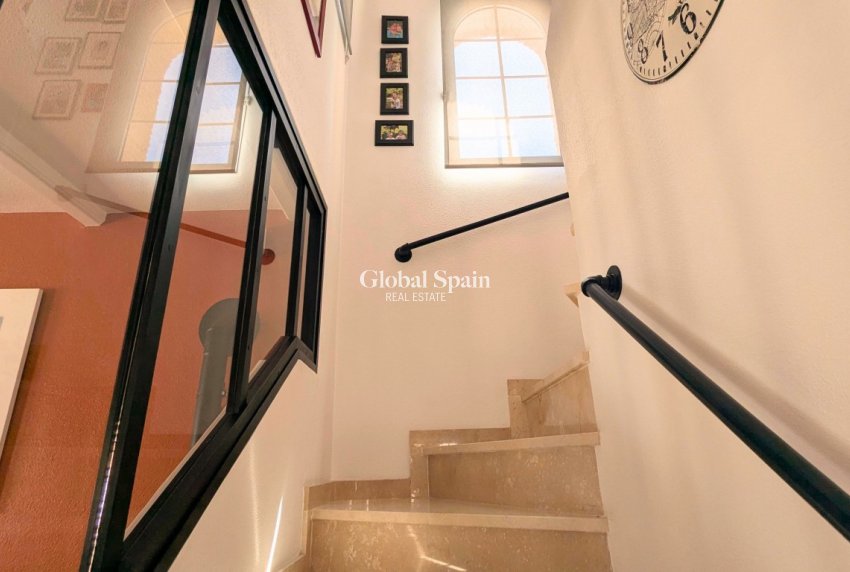 Resale - VILLA -
LO CRISPÍN - Inland