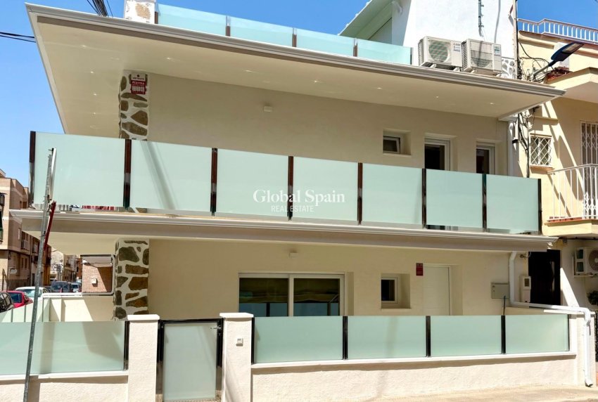 Resale - VILLA -
LO PAGÁN - Villananitos