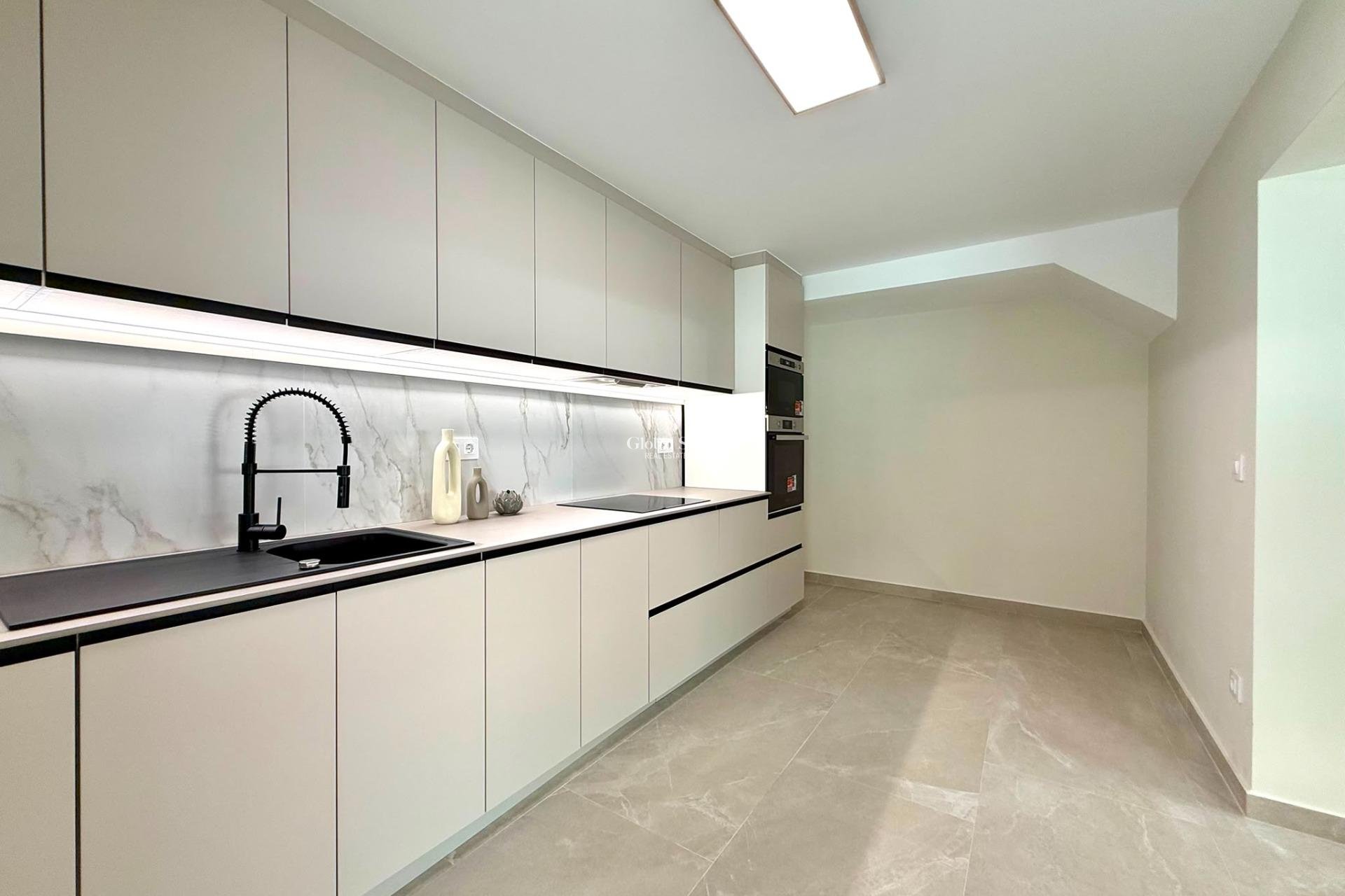 Resale - VILLA -
LO PAGÁN - Villananitos