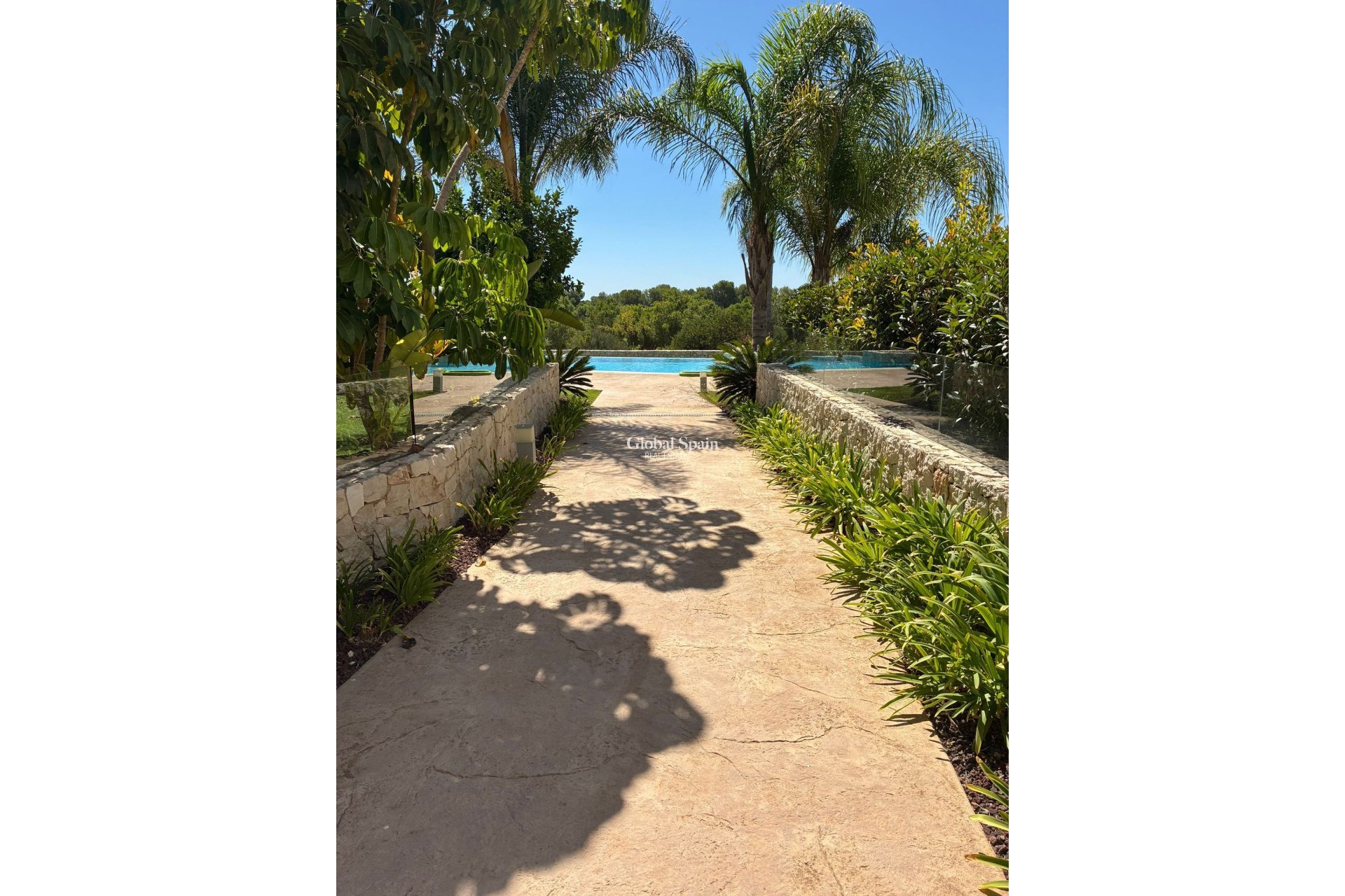 Resale - VILLA -
LO ROMERO GOLF - Lo Romero Golf