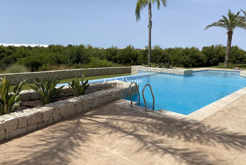 Resale - VILLA -
LO ROMERO GOLF - Lo Romero Golf