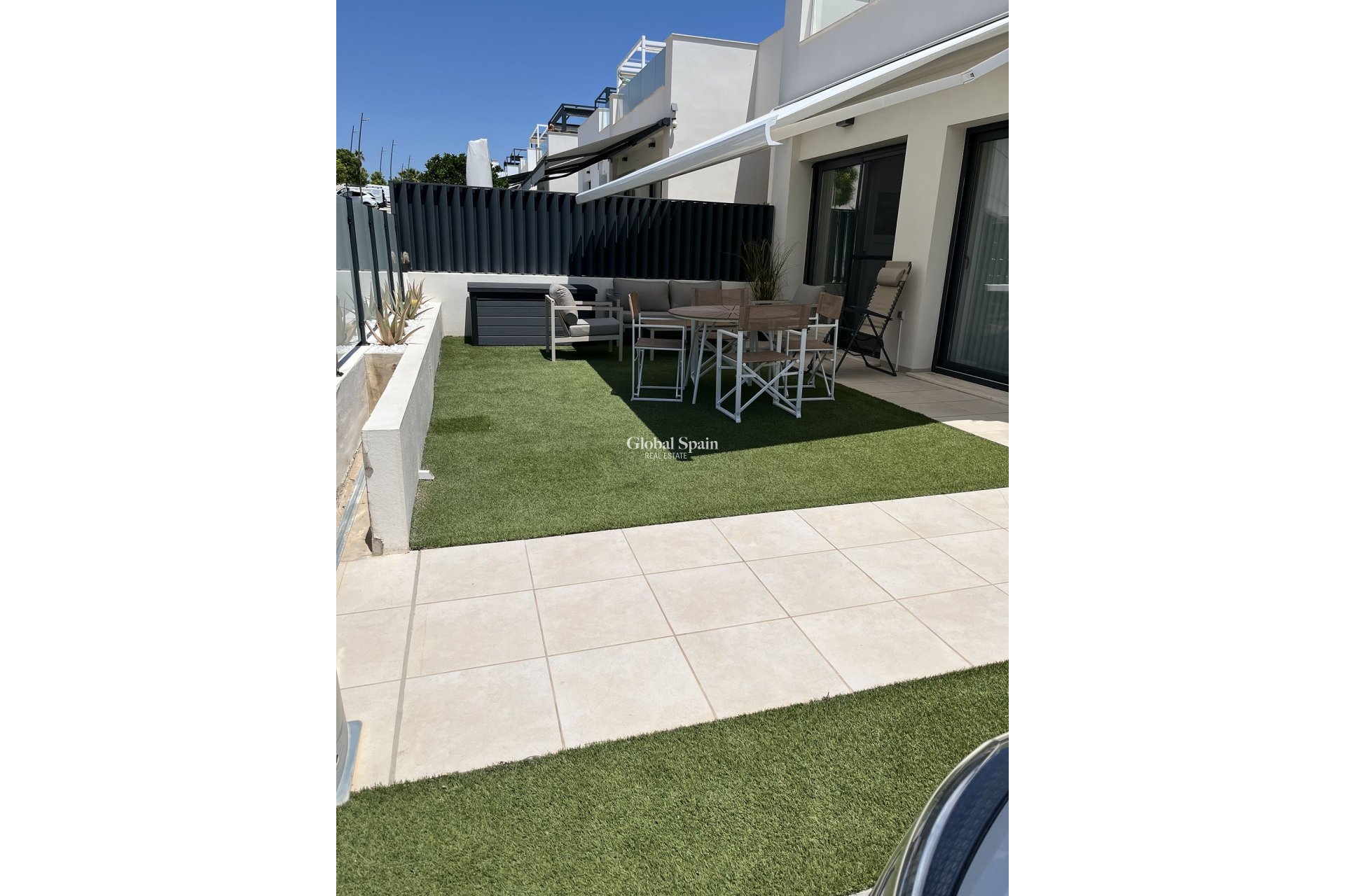 Resale - Villa -
Lo Romero Golf