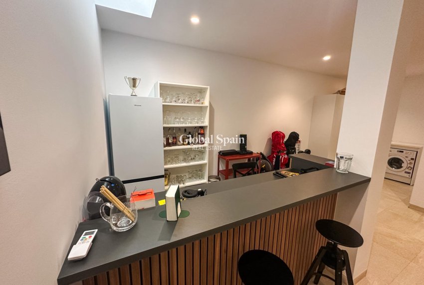 Resale - VILLA -
LOS ALCÁZARES - Dolores De Pacheco-santa Rosalía