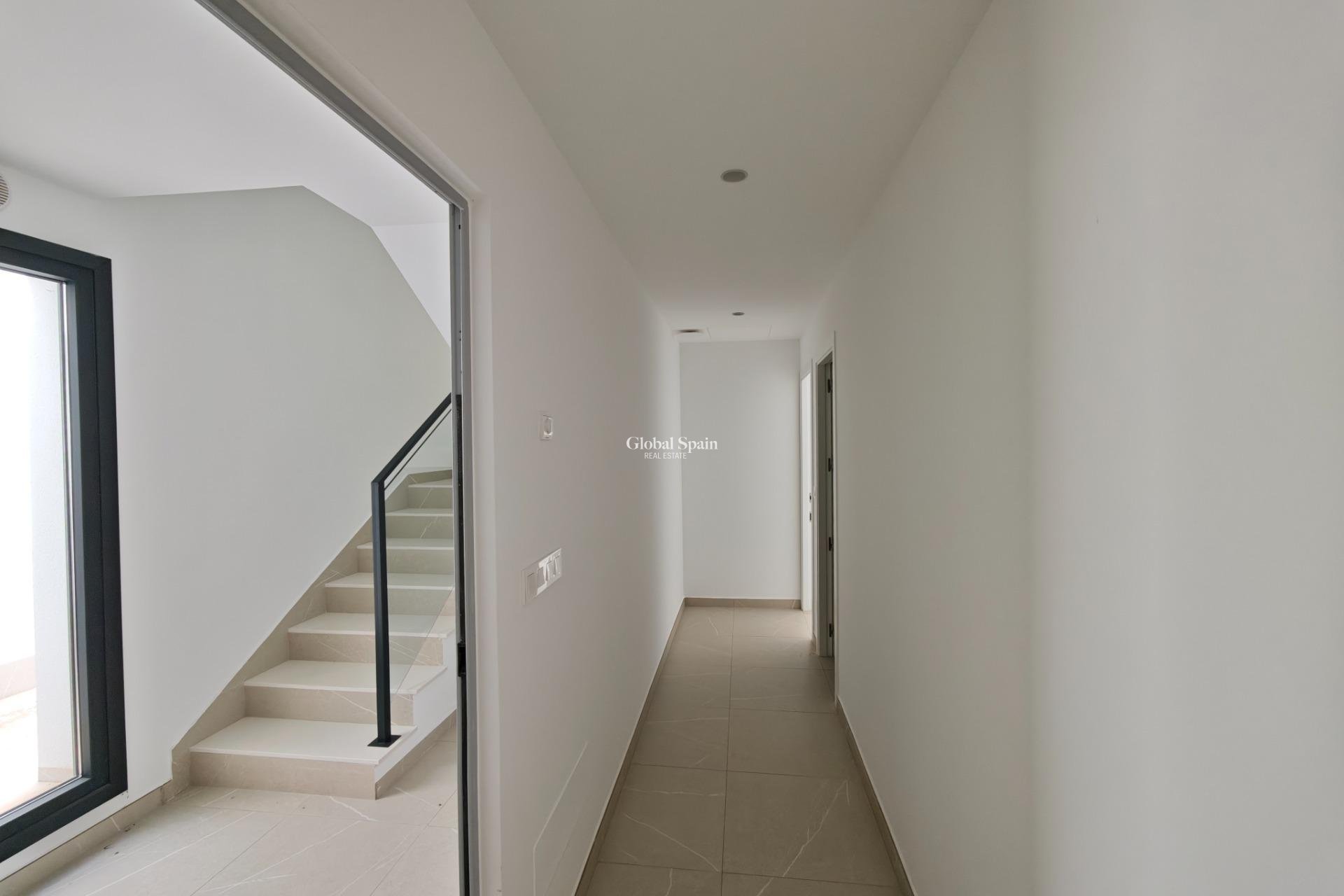 Resale - VILLA -
LOS ALCÁZARES - Dolores De Pacheco-santa Rosalía