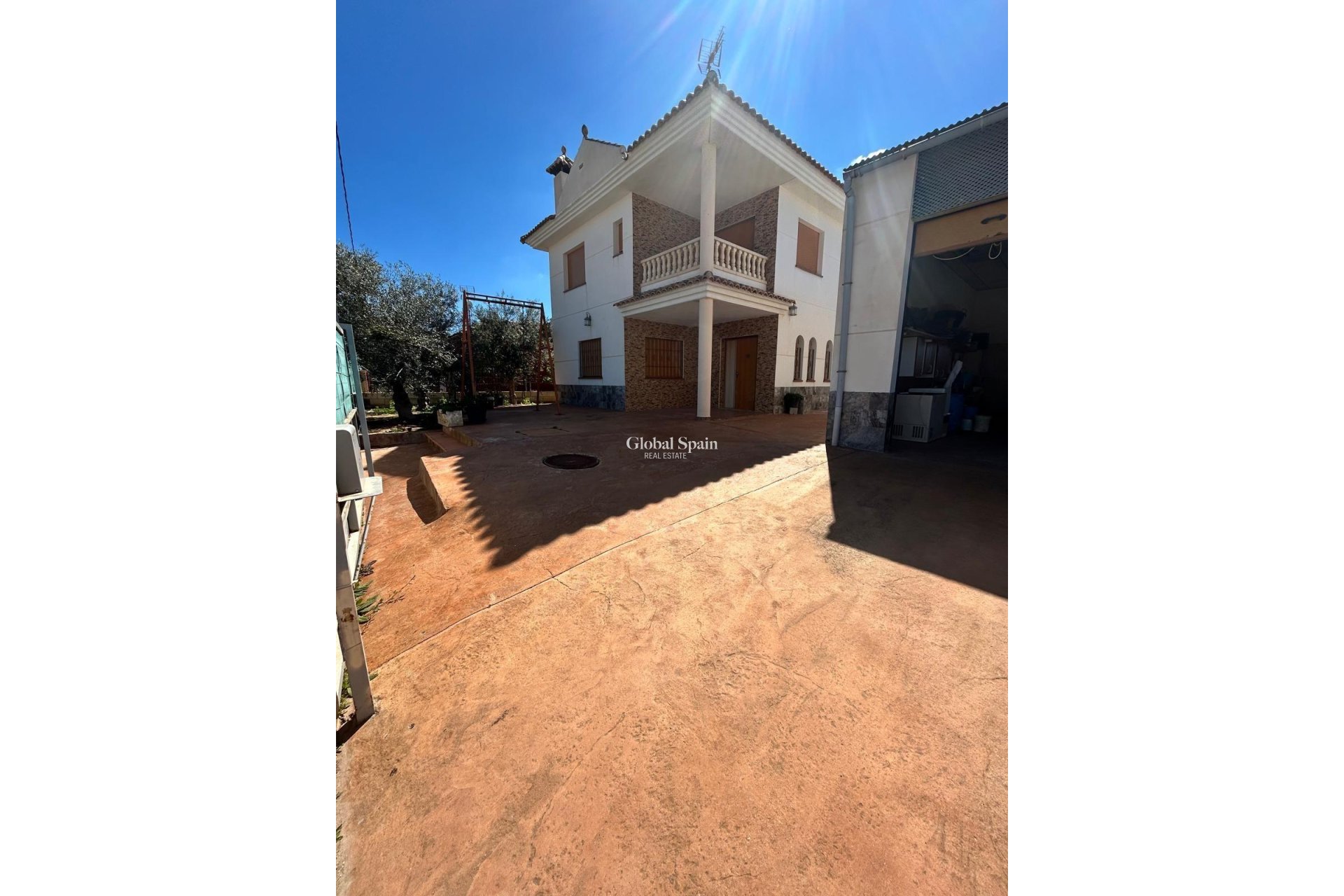 Resale - VILLA -
LOS ALCÁZARES - Las Lomas Del Rame-bahía Bella